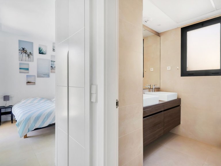 Apartment for Sale in Fuengirola, Malaga 33