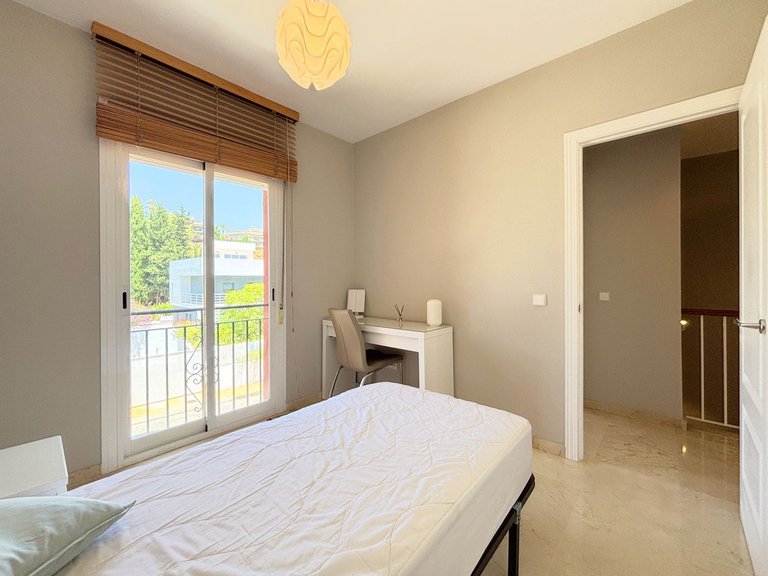 Villa for Sale in Estepona, Malaga 20