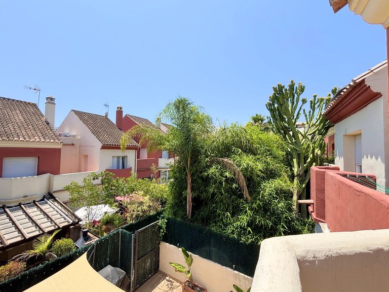 Villa for Sale in Estepona, Malaga 26
