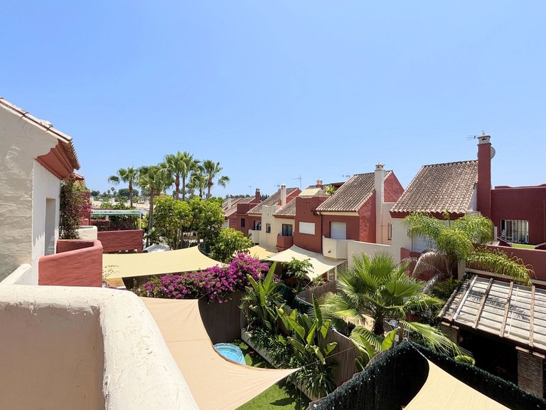 Villa for Sale in Estepona, Malaga 27