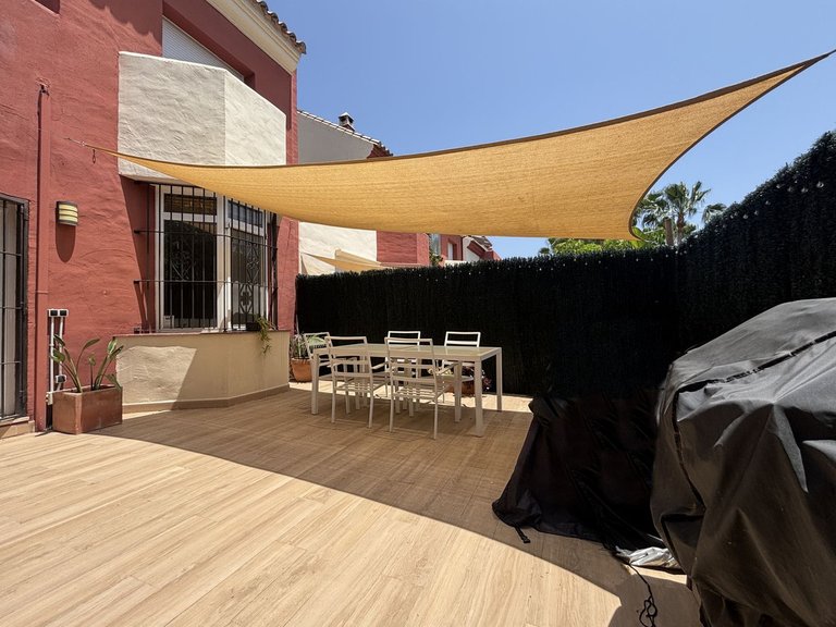 Villa for Sale in Estepona, Malaga 4