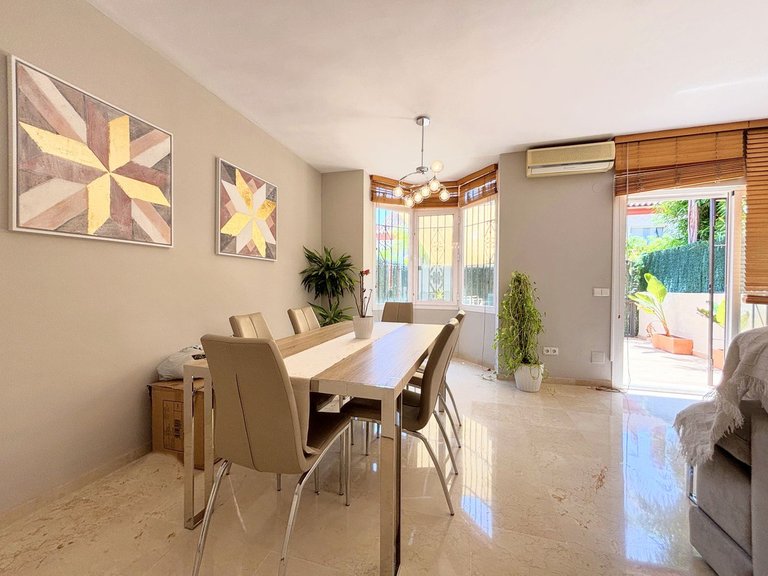 Villa for Sale in Estepona, Malaga 6