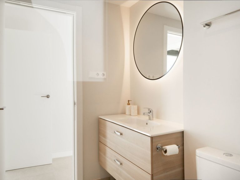 Apartment for Sale in Selwo, Malaga 28