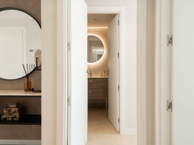 Apartment for Sale in Selwo, Malaga 39