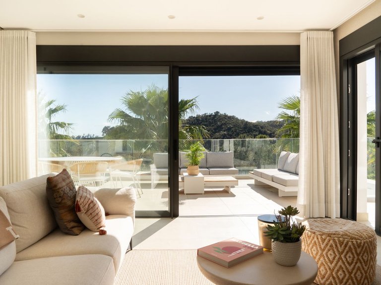 Apartment for Sale in Selwo, Malaga 5