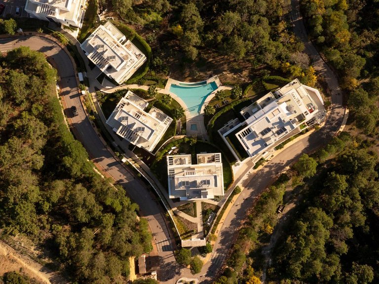 Apartment for Sale in Selwo, Malaga 54