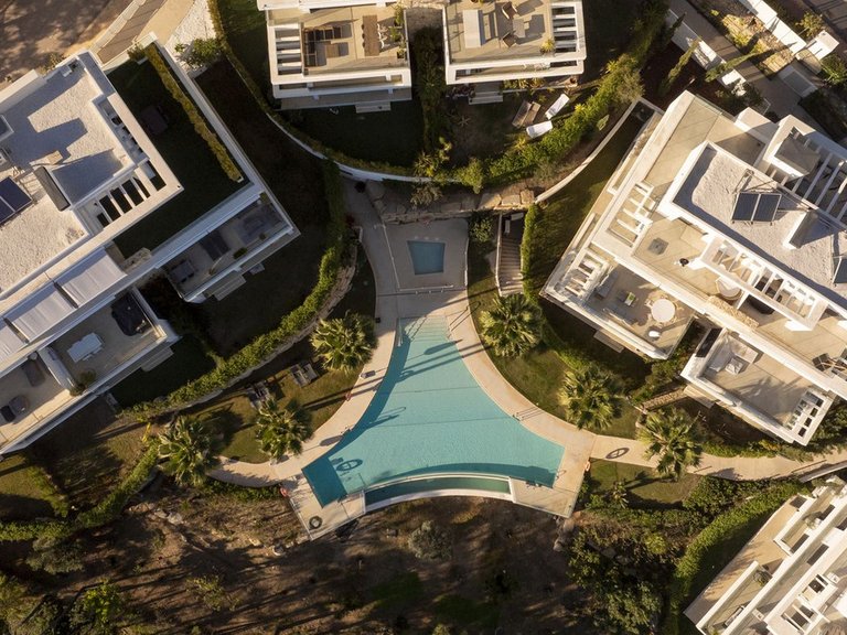 Apartment for Sale in Selwo, Malaga 56