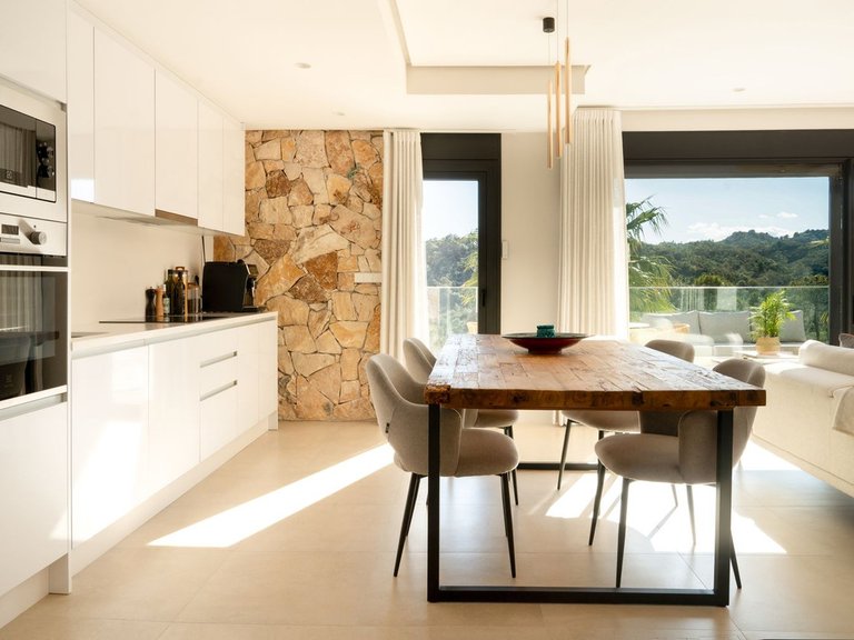 Apartment for Sale in Selwo, Malaga 8