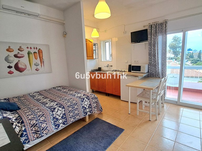 Villa for Sale in Málaga, Malaga 10