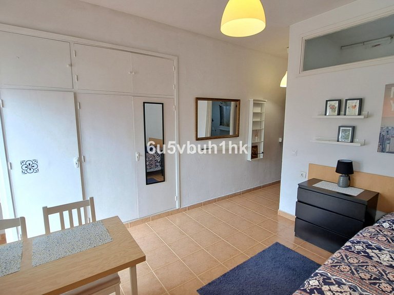 Villa for Sale in Málaga, Malaga 11