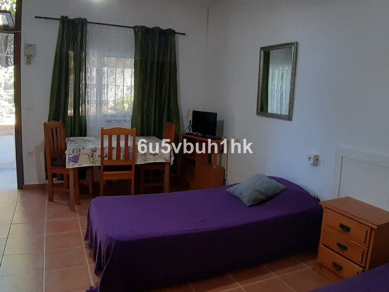 Villa for Sale in Málaga, Malaga 19