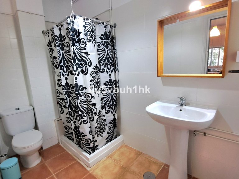 Villa for Sale in Málaga, Malaga 20