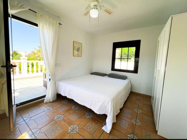 Villa for Sale in La Cala De Mijas, Malaga 9