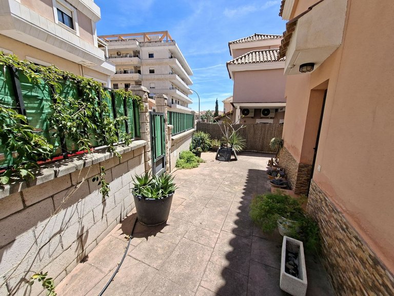 Villa for Sale in San Luis De Sabinillas, Malaga 14