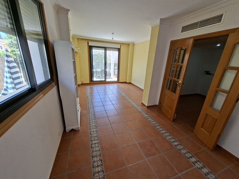 Villa for Sale in San Luis De Sabinillas, Malaga 6