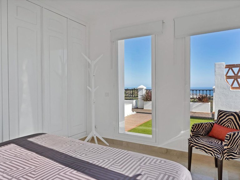 Apartment for Sale in Calahonda, Malaga 18