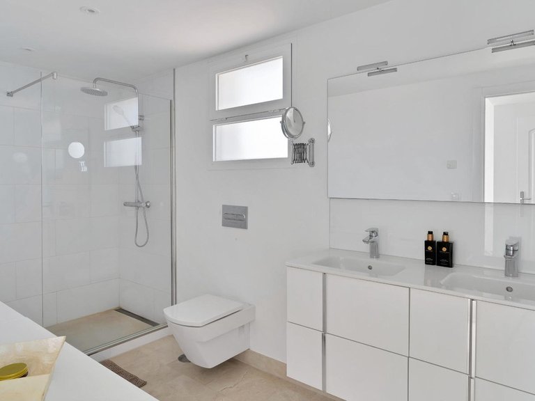 Apartment for Sale in Calahonda, Malaga 21
