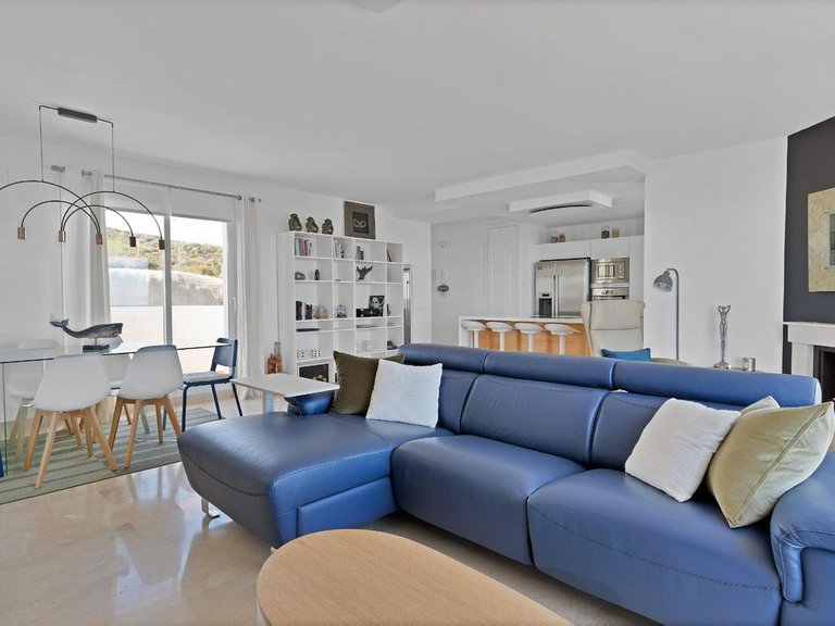 Apartment for Sale in Calahonda, Malaga 3