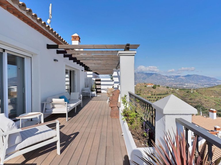 Apartment for Sale in Calahonda, Malaga 39