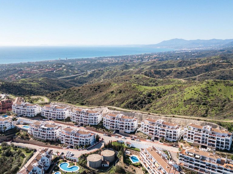 Apartment for Sale in Calahonda, Malaga 55