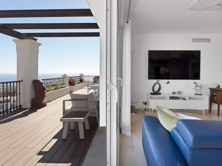 Apartment for Sale in Calahonda, Malaga 6