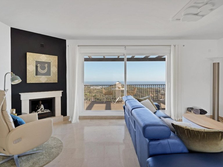 Apartment for Sale in Calahonda, Malaga 7