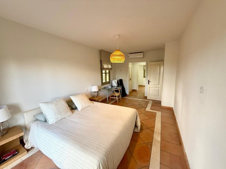 Villa for Sale in Sotogrande Alto, Cadiz 10