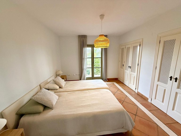 Villa for Sale in Sotogrande Alto, Cadiz 12