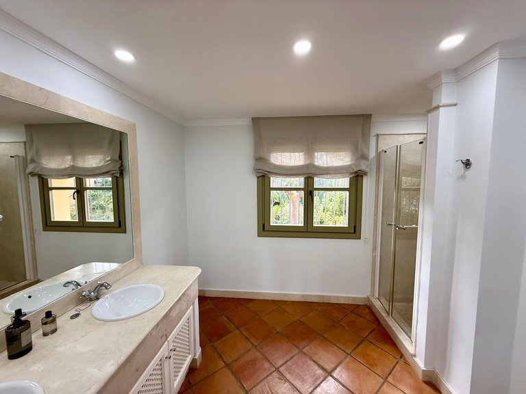 Villa for Sale in Sotogrande Alto, Cadiz 14