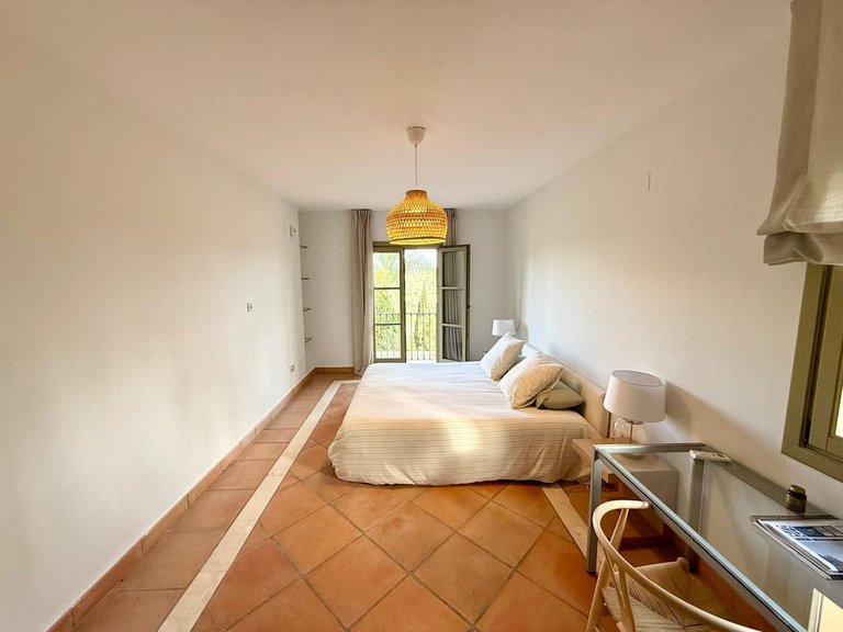 Villa for Sale in Sotogrande Alto, Cadiz 9