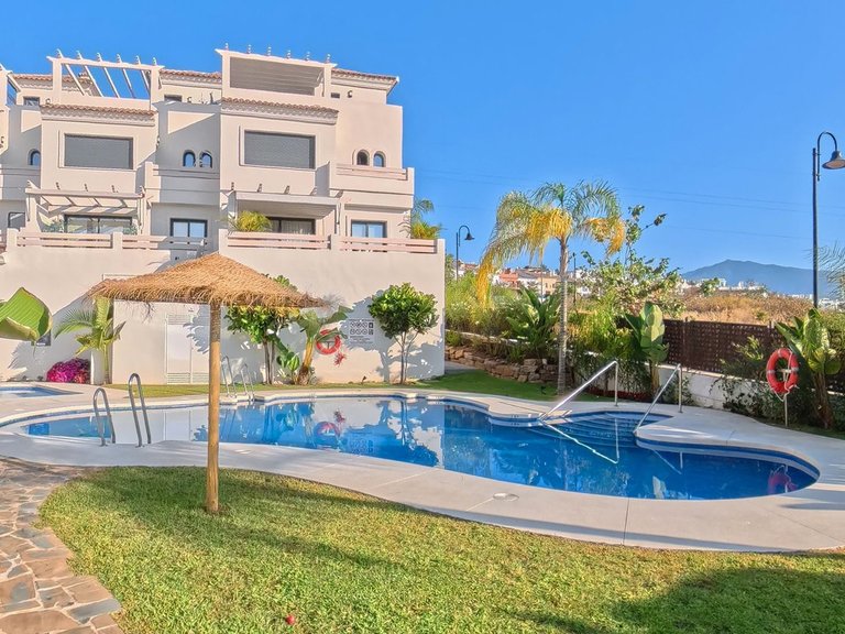 Villa for Sale in Estepona, Malaga 36