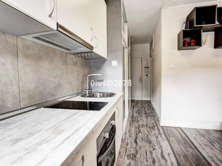 Apartment for Sale in Benalmadena Costa, Malaga 1