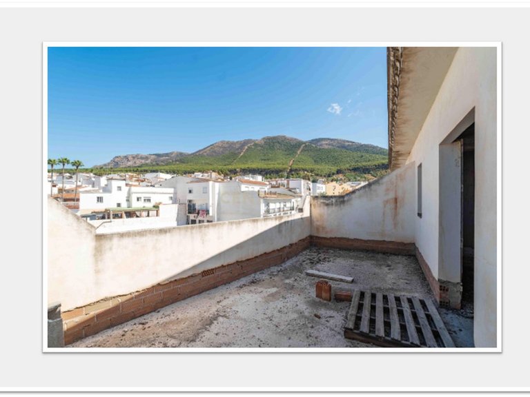 Commercial for Sale in Alhaurín El Grande, Malaga 10