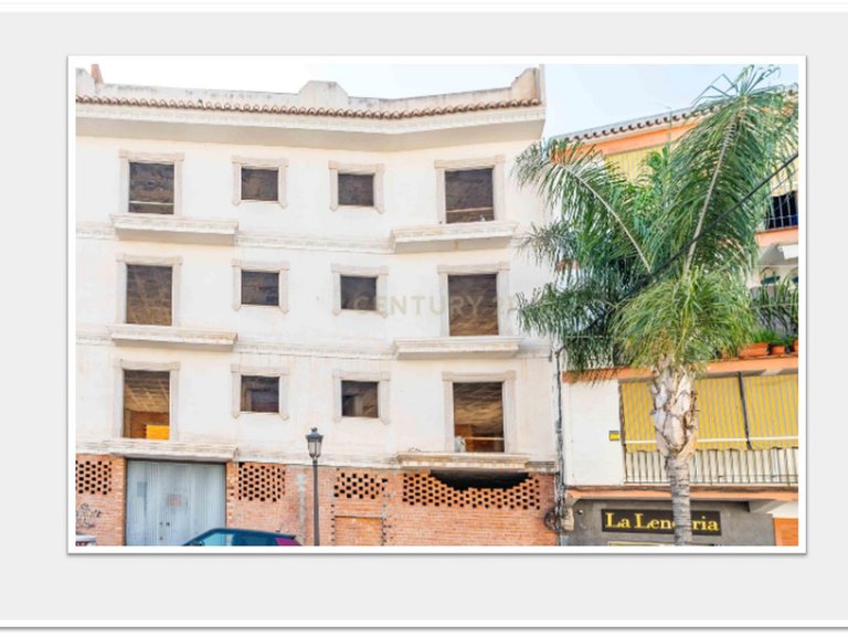 Commercial for Sale in Alhaurín El Grande, Malaga 12
