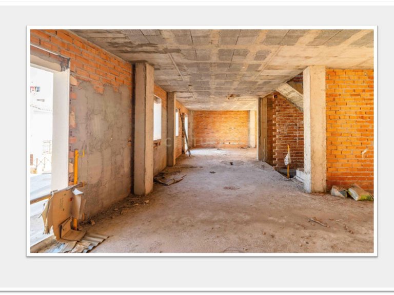 Commercial for Sale in Alhaurín El Grande, Malaga 24