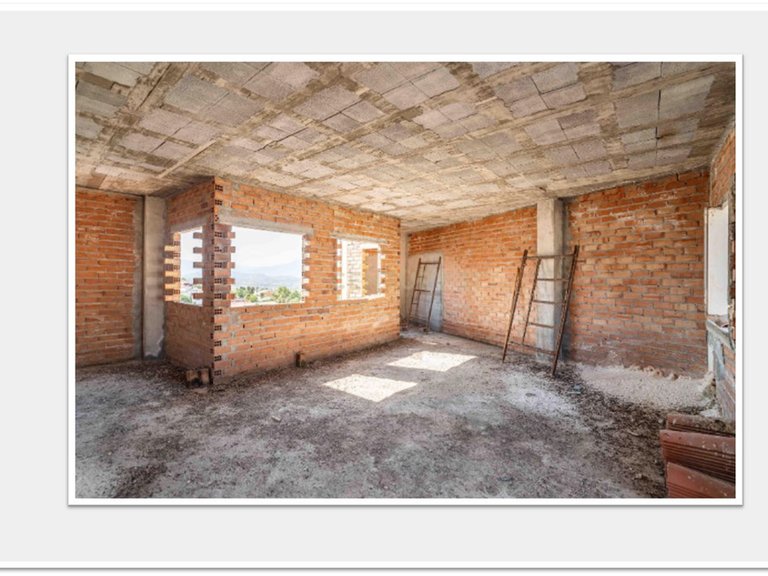 Commercial for Sale in Alhaurín El Grande, Malaga 4