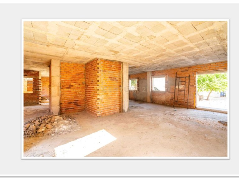 Commercial for Sale in Alhaurín El Grande, Malaga 8