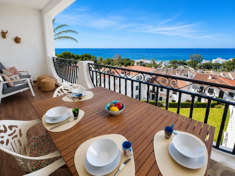 Apartment for Sale in Miraflores, Malaga 1