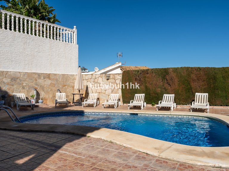 Villa for Sale in Fuengirola, Malaga 12