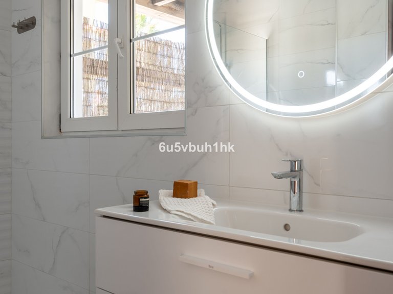 Villa for Sale in Fuengirola, Malaga 19