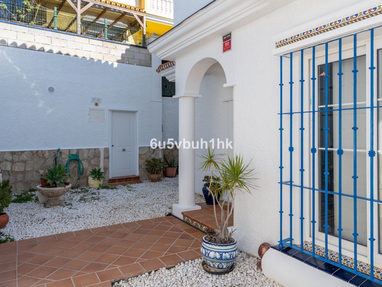 Villa for Sale in Fuengirola, Malaga 23