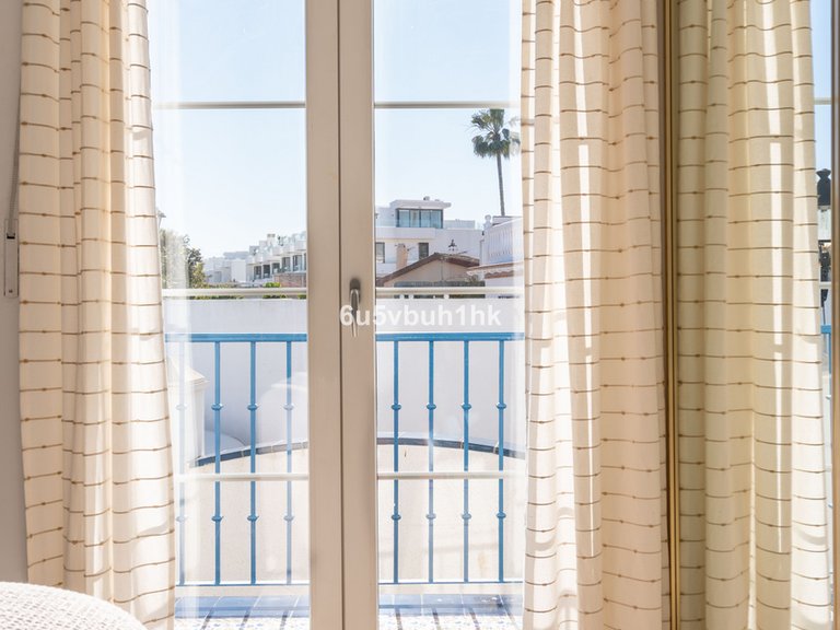 Villa for Sale in Fuengirola, Malaga 27