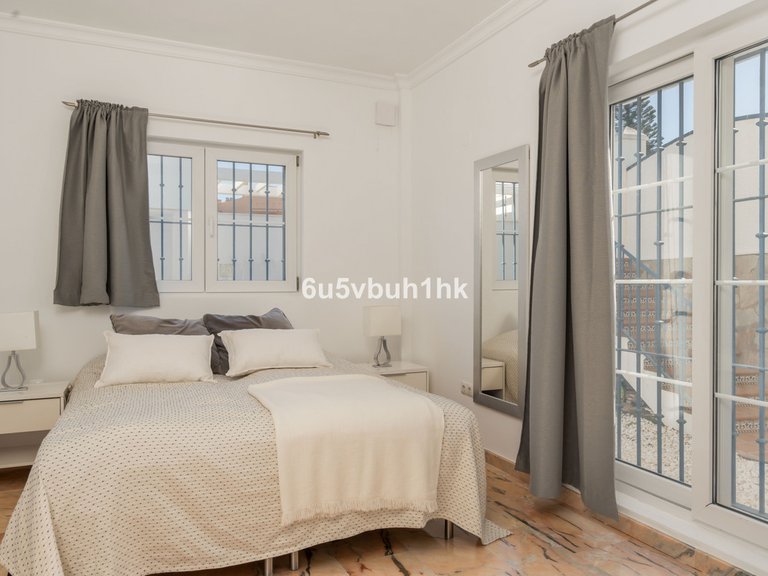 Villa for Sale in Fuengirola, Malaga 29