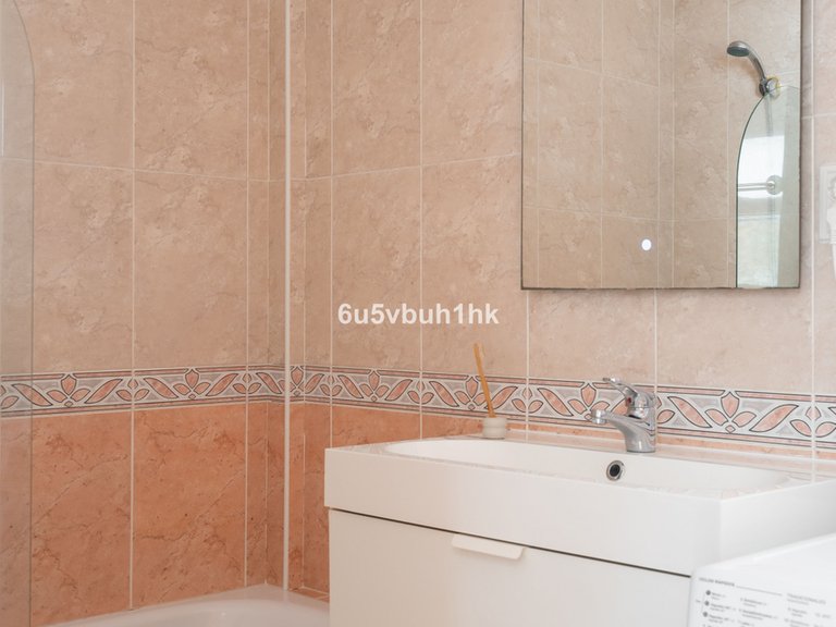 Villa for Sale in Fuengirola, Malaga 30
