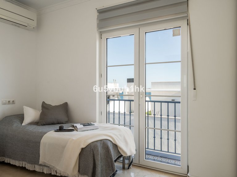 Villa for Sale in Fuengirola, Malaga 31