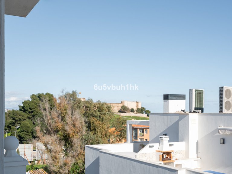 Villa for Sale in Fuengirola, Malaga 35