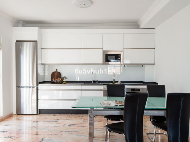 Villa for Sale in Fuengirola, Malaga 4