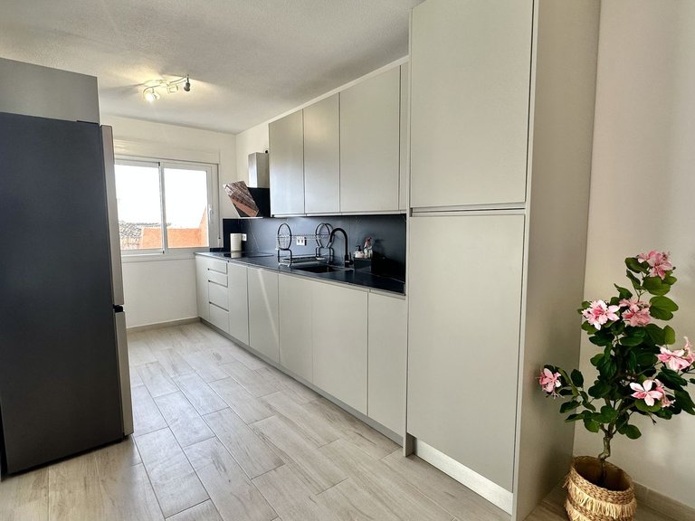 Apartment for Sale in Calahonda, Malaga 11
