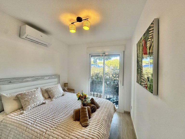 Apartment for Sale in Calahonda, Malaga 17