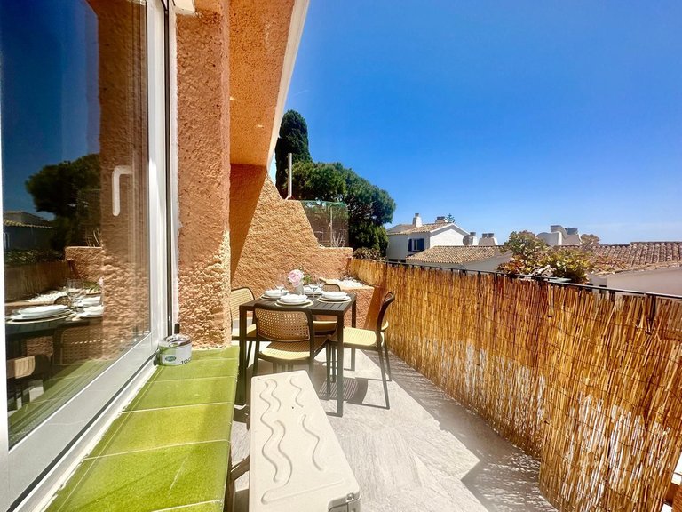 Apartment for Sale in Calahonda, Malaga 28